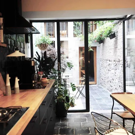 Bonjour Pierreuse Guest house Liege