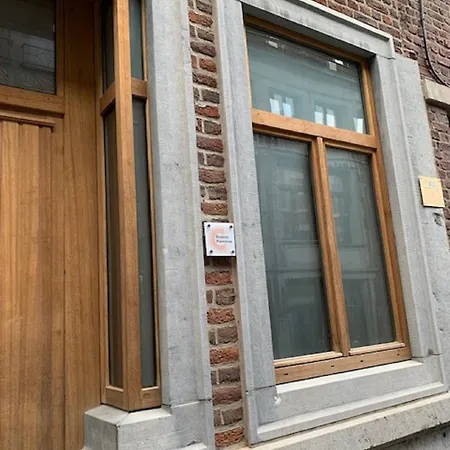 Bonjour Pierreuse لييج