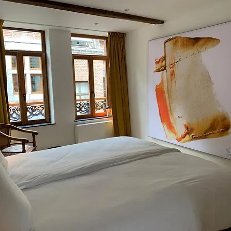 Bonjour Pierreuse 3*