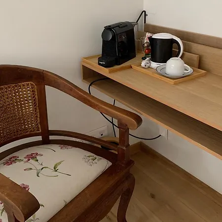 Bonjour Pierreuse 3*