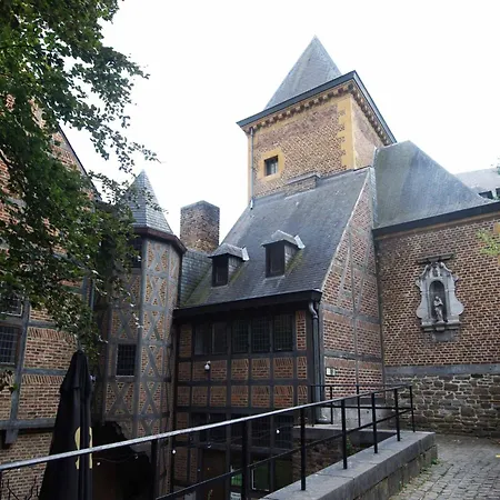 Bonjour Pierreuse 3* لييج