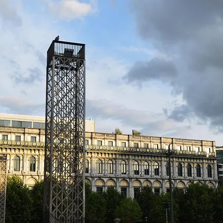 Bonjour Pierreuse 3* لييج