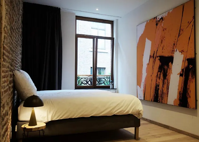 Bonjour Pierreuse 3* Liège