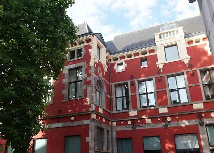 Bonjour Pierreuse 3*