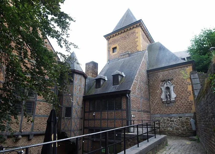 Bonjour Pierreuse 3* Liège