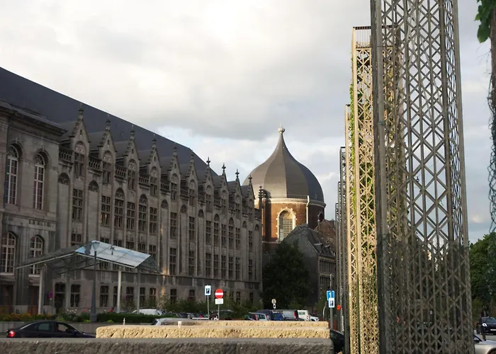 Bonjour Pierreuse 3* Liège